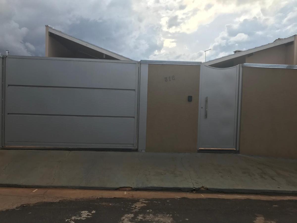 Casa P Temporada 2 Irmaos Casa de férias Olímpia